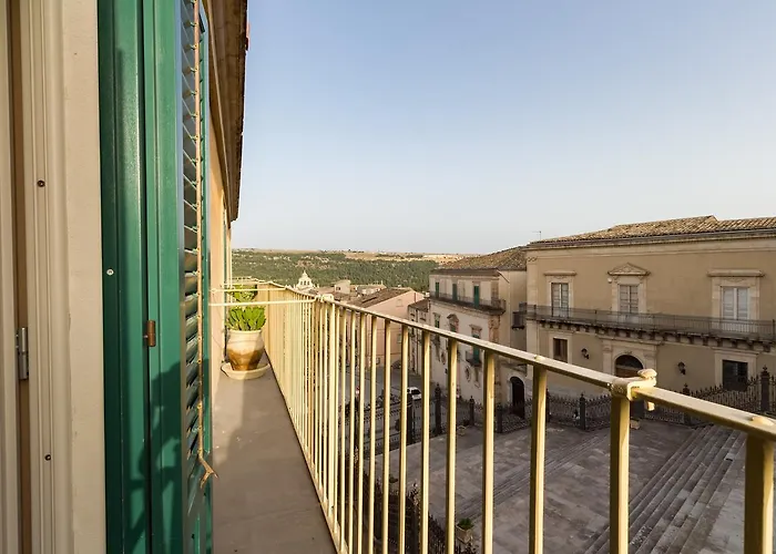 Vista Duomo - Ibla - Pomelia רגוזה