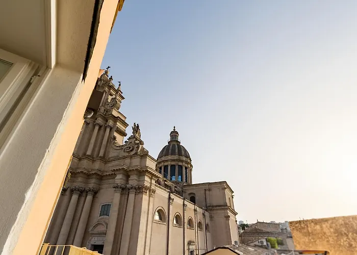 Vista Duomo - Ibla - Pomelia רגוזה